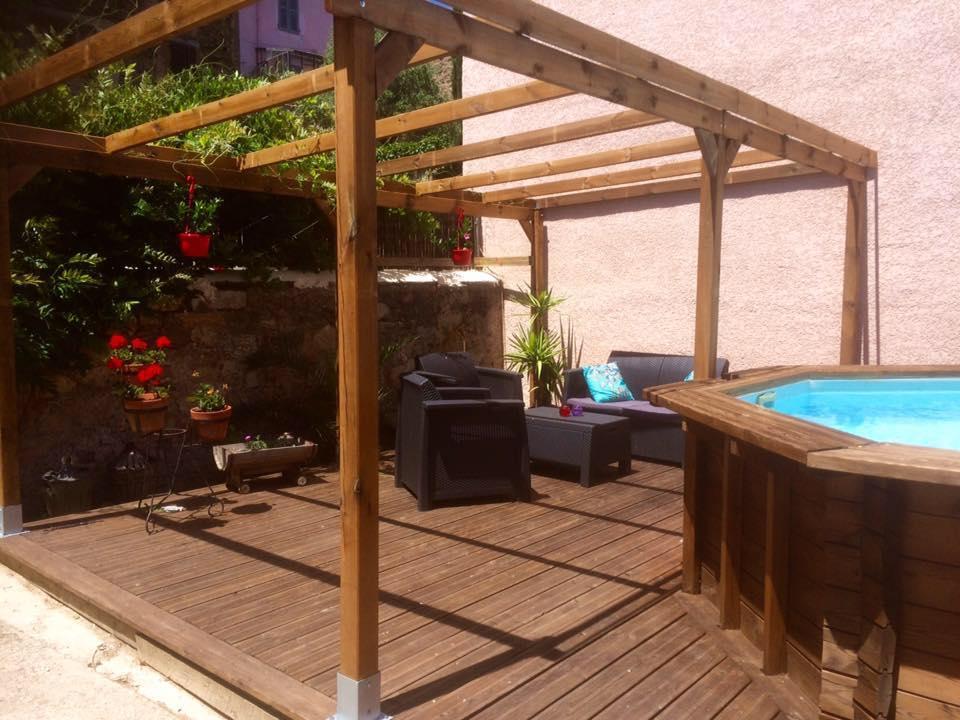 فندق Chez Les Amis Saint-Nazaire-de-Ladarez المظهر الخارجي الصورة